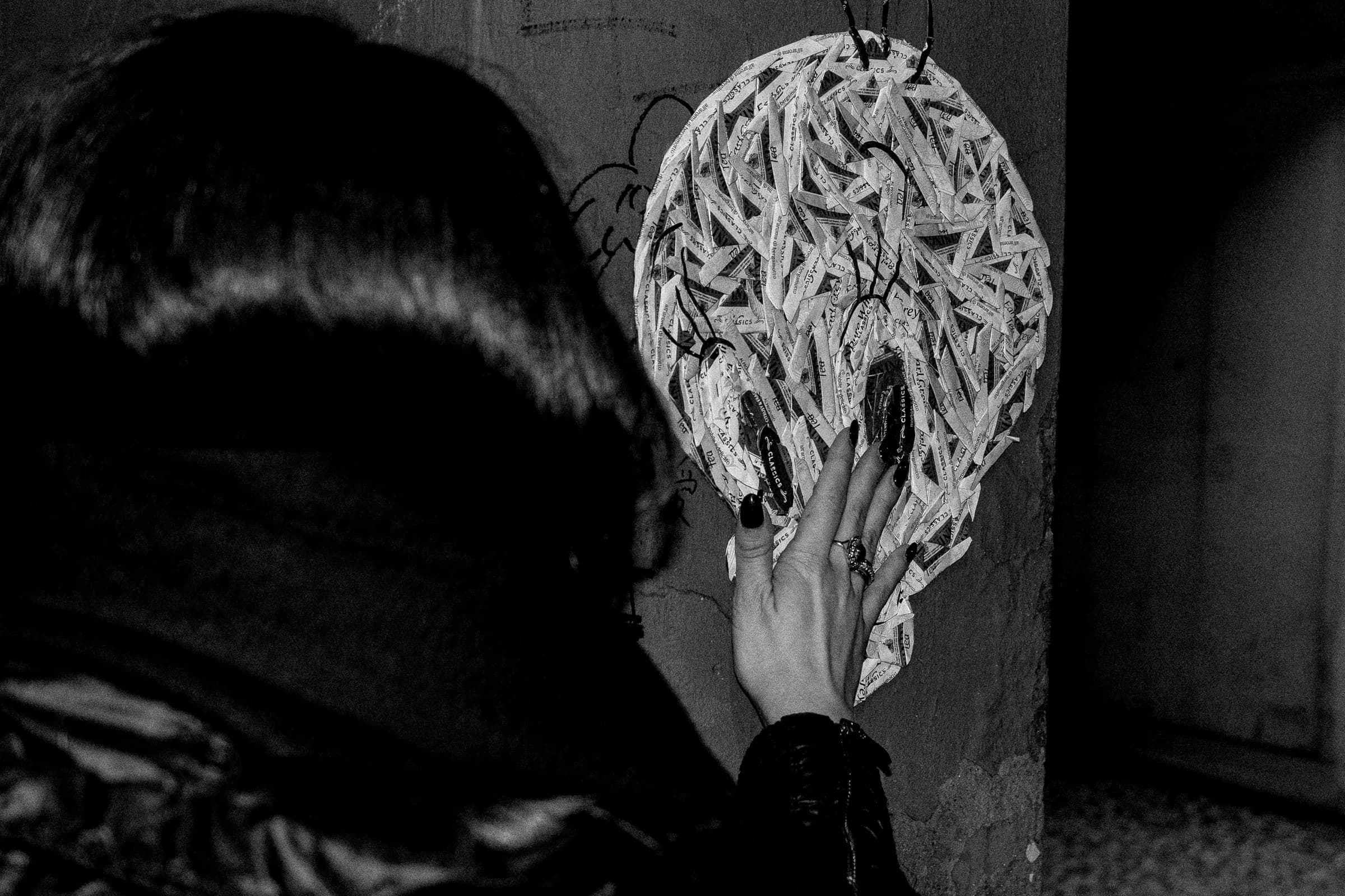 Strada, superficie viva — frame 1.2